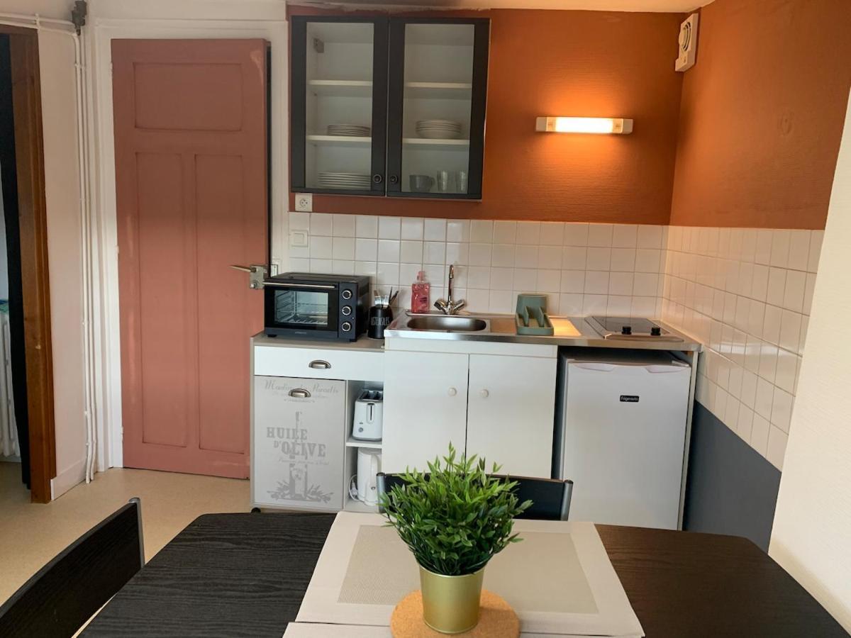 Appartement Charmant Face Au Haras Saint-Lô Zewnętrze zdjęcie